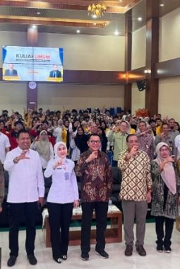 Ketua KI Pusat di UNSRI: Perguruan Tinggi Harus Berikan Layanan Informasi Cepat dan Berbiaya Ringan