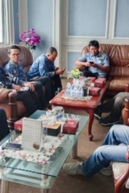 KIP Sumsel Minta ESDM Berbenah demi Raih Predikat Informatif