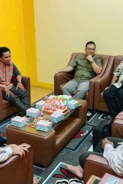 KIP Sumsel Perkuat Sinergi dengan Parpol, PKS Komitmen Dukung Transparansi