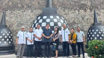 BRI Serahkan Satu Unit Mobil Jenazah kepada Yayasan Buddhakirti untuk Mendukung Pelayanan Sosial